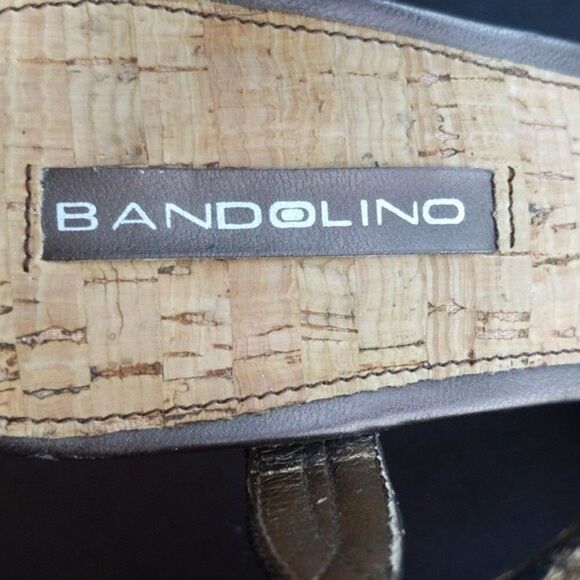 Bandolino wedge sandals with embellished heels - brown & gold - size 9 - Picture 9 of 10